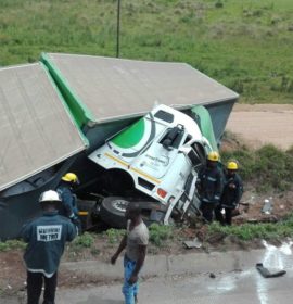 Truck rollover on the N3 direction Pietermaritzburg in Durban.