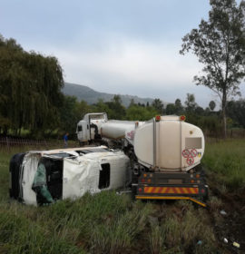 A Taxi and truck collide leaving seventeen injured at the Nic Dierderiks and Hendrik Potgieter Road intersection in Strubens Valley