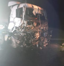 Truck driver injured in head-on collision on the N3, Harrismith