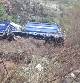 Truck collision along the R36