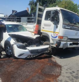 Three injured in a truck and vehicle collision in Bedfordview