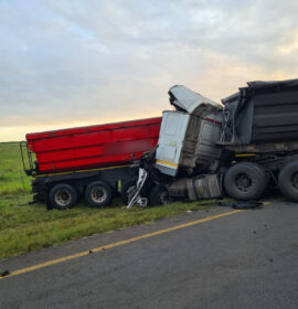 Two injured following two incidents on the N11 outside Ermelo, Mpumalanga.
