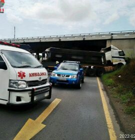 Truck collision on the M7