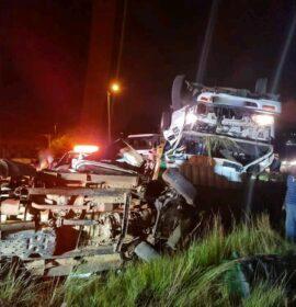 Driver cut from truck crash in Centurion with Jaws of Life