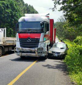 Truck and a car collide on the R61 near Southbroom