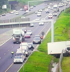 Truck crash on the N2 Northbound after Clare road Bridge before Umgeni