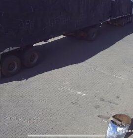 Superlink Flat deck trailers hijacked in Doornpoort
