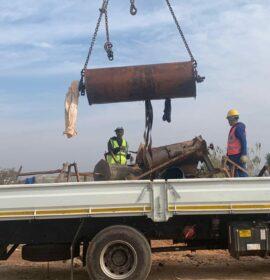 Illegal mining operations disrupted by SAPS in Sol Plaatjie, Roodepoort