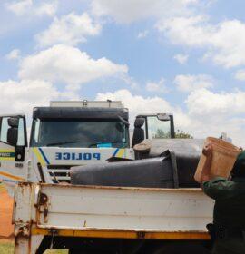Operation Vala Umgodi clamping down on illegal mining in Matholesville, Roodepoort