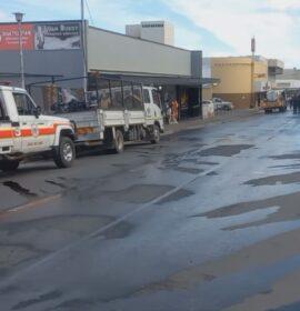 Road closure in Oudtshoorn after spillage of hydraulic oil