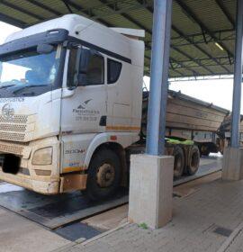 TMPD Overload Control Unit conducted safety checks at the Akasia and Centurion weighbridges