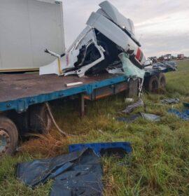 Truck driver seriously injured in a crash on the R81 between Polokwane and Ga-Dikgale