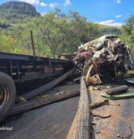 Vehicle recovery at Elandsvalley between Waterval Boven Tunnel and the Five Arch Bridge