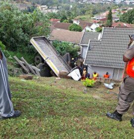 Truck crashes into a residence on Brixam Road, Pietermaritzburg
