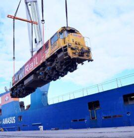 The first eight Wabtec C28 locomotives have arrived at the Port of Durban from New Zealand