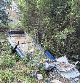 One deceased, two injured after truck accident – R614 Esenembe