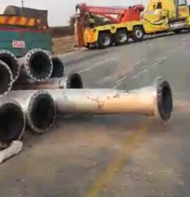 N1 North cleared after overtaking vehicle collided head-on with a loaded truck transporting steel pipes