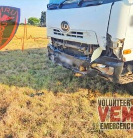 Motor vehicle collision involving a truck on Boschkop Road, Pretoria East