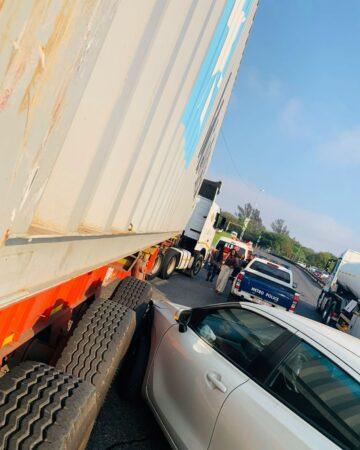A truck and a car collided on the M1 Westbound outside Clairwood Hospital
