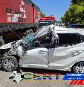 A light motor vehicle and a stationary truck collided on the R511 near Laezonia, Centurion