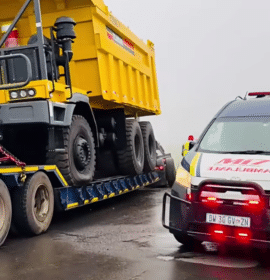 12 Injured After Truck Carrying Farmworkers Collides with Abnormal Load Vehicle Near Hopewell